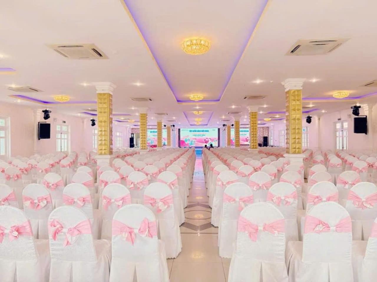 Dakruco Hotel Buôn Ma Thuột Dış mekan fotoğraf